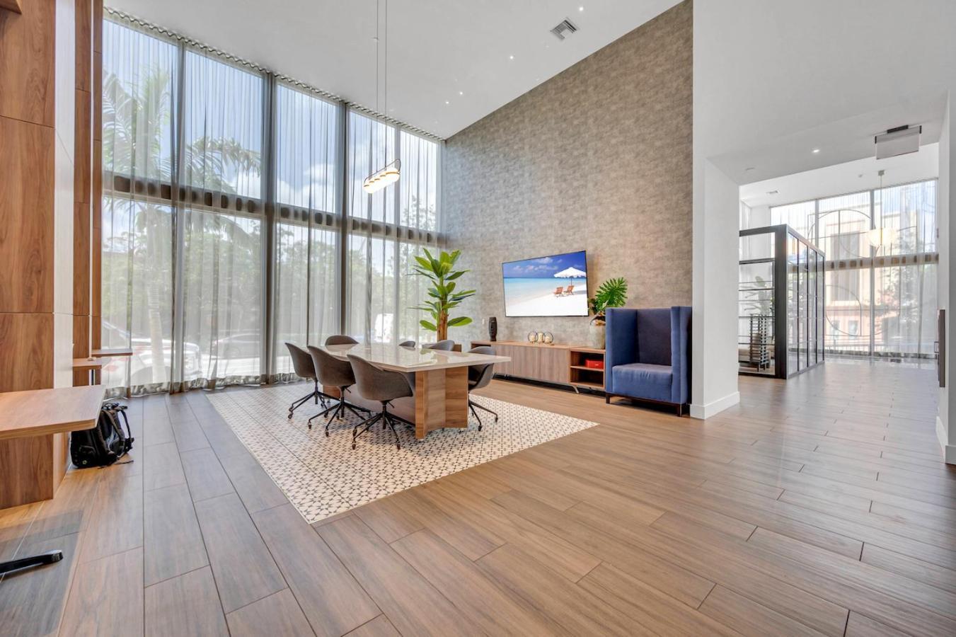 Beautiful Unit With Amazing View & Free Parking Apartment Miami Exterior photo